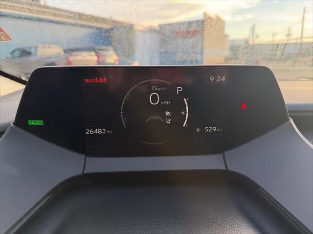 2025 Toyota Prius LE