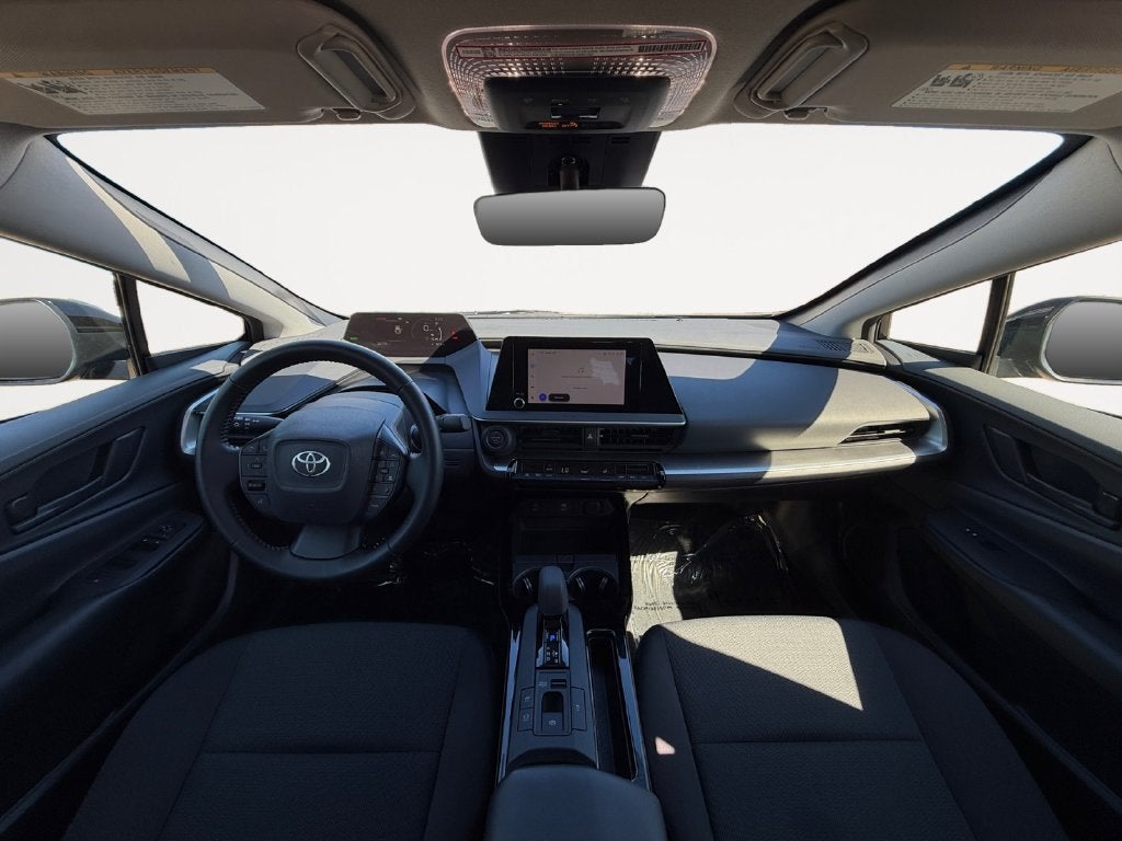 2025 Toyota Prius LE