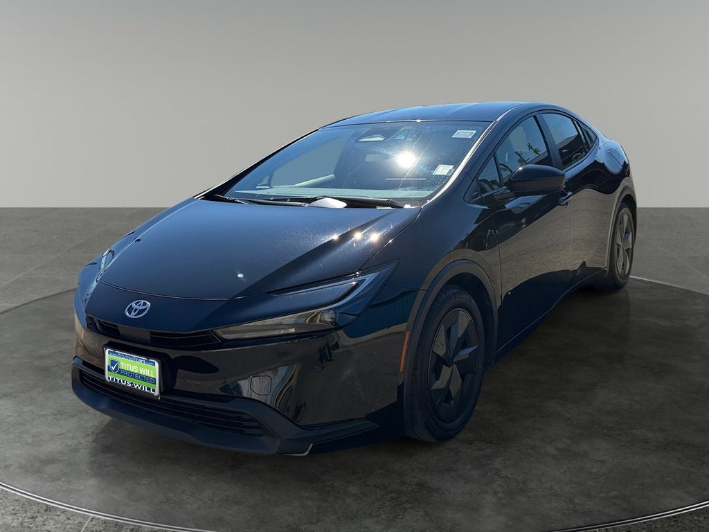 2025 Toyota Prius LE