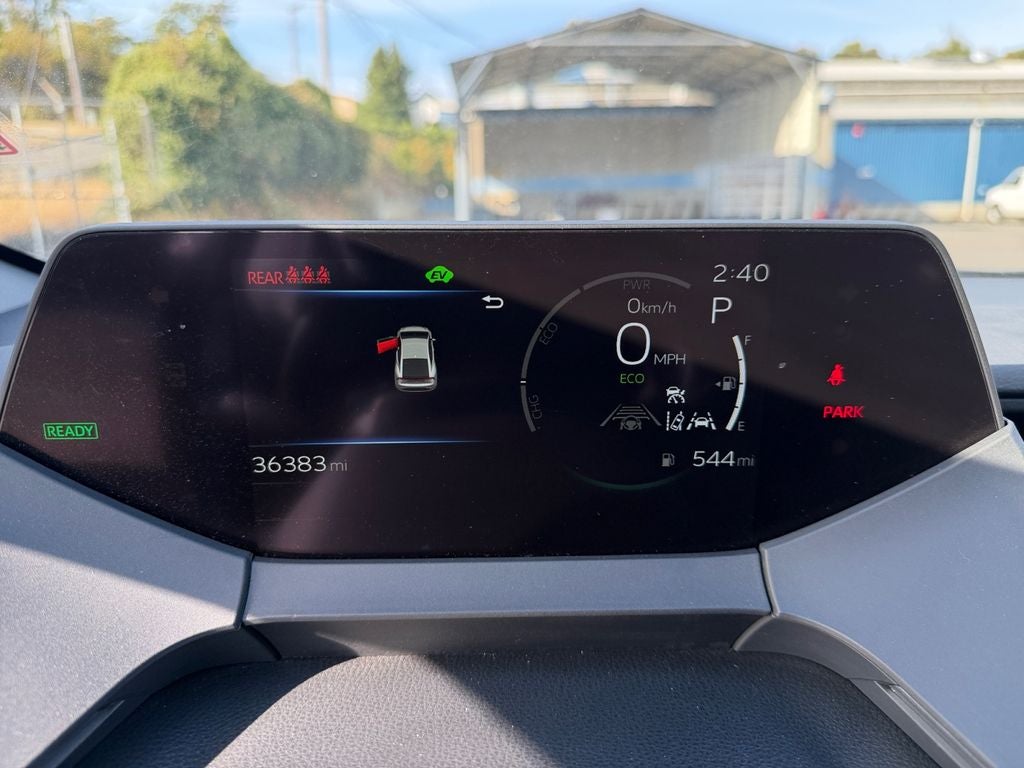 2025 Toyota Prius LE