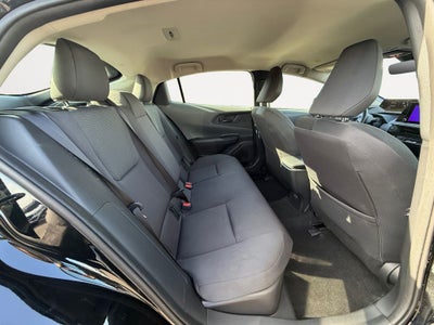 2025 Toyota Prius LE