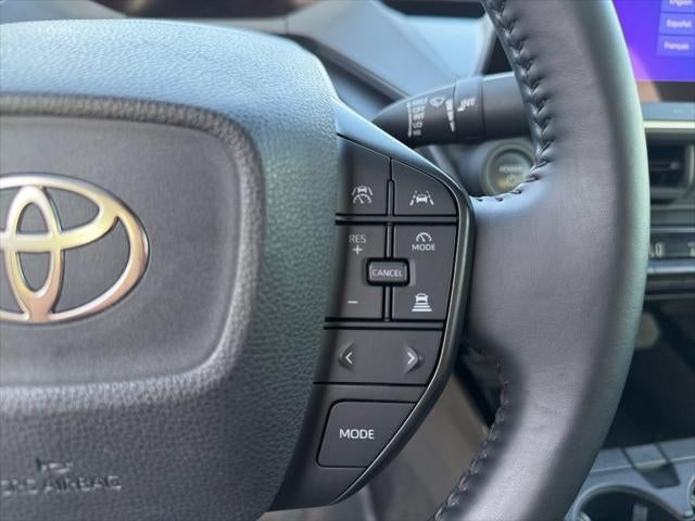 2025 Toyota Prius LE