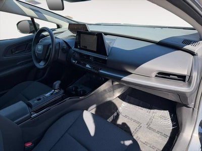 2025 Toyota Prius LE