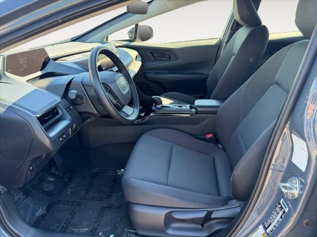 2025 Toyota Prius LE