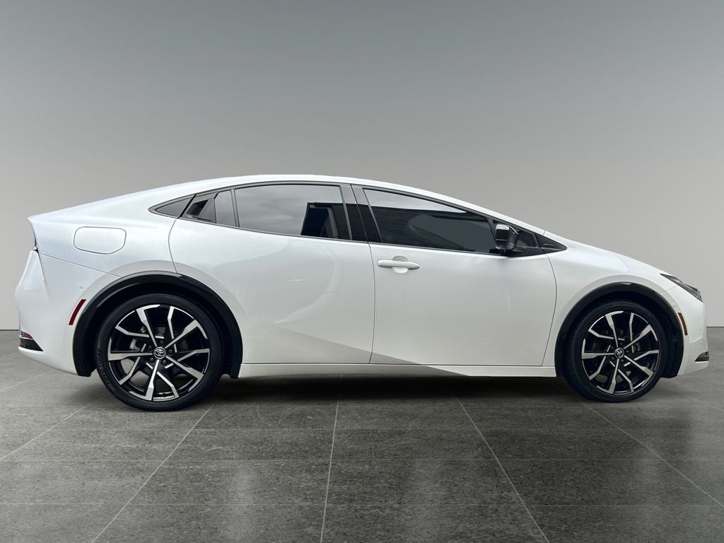 2024 Toyota PRIUS PRIME XSE Premium
