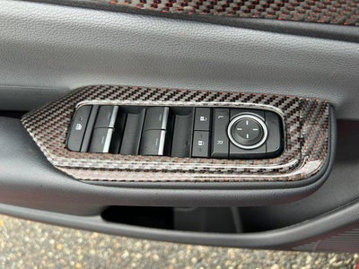 2025 Toyota PRIUS Limited