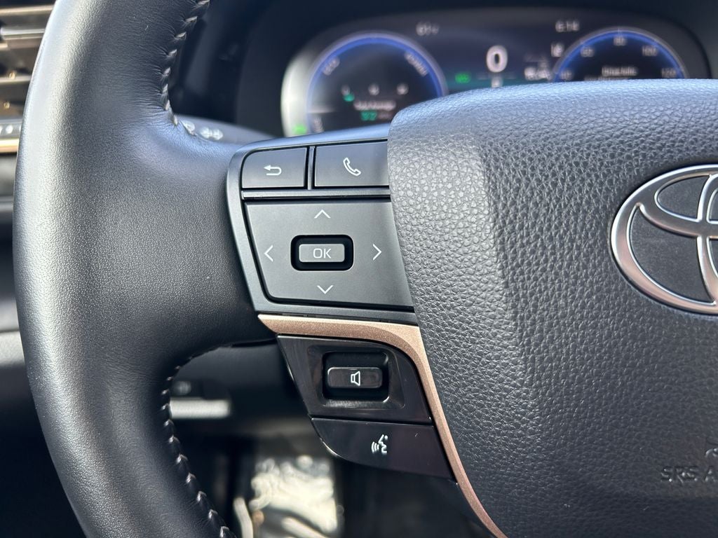 2025 Toyota Crown Platinum