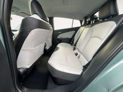 2016 Toyota Prius Three Touring