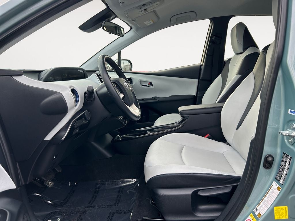 2016 Toyota Prius Three Touring