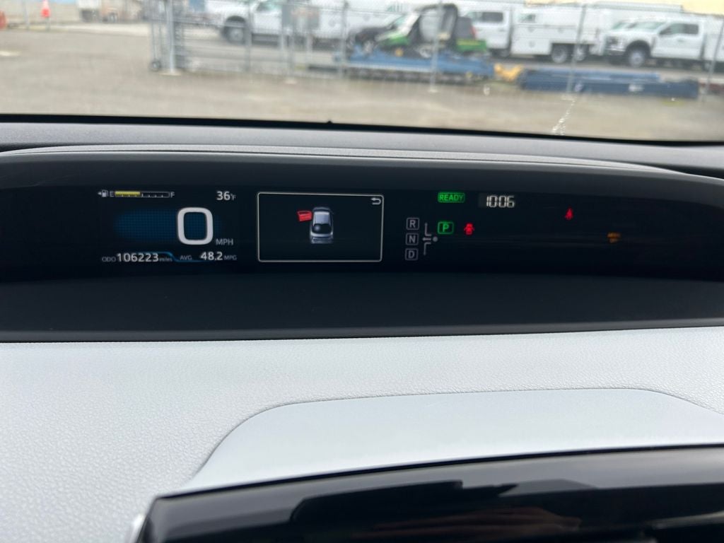 2016 Toyota Prius Three Touring