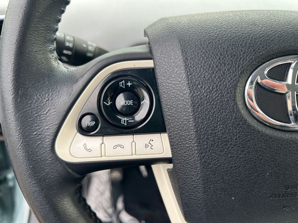 2016 Toyota Prius Three Touring