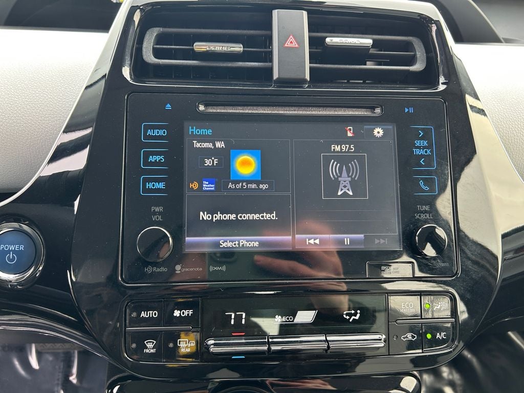 2016 Toyota Prius Three Touring