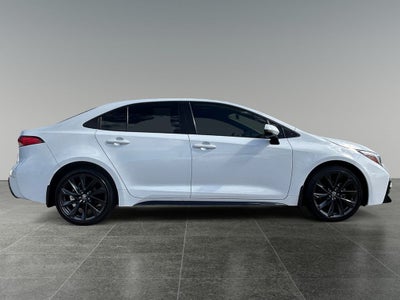 2024 Toyota COROLLA SE
