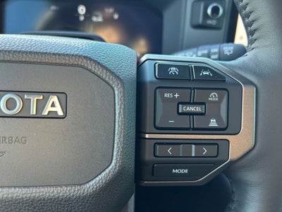 2025 Toyota Land Cruiser PREMIUM