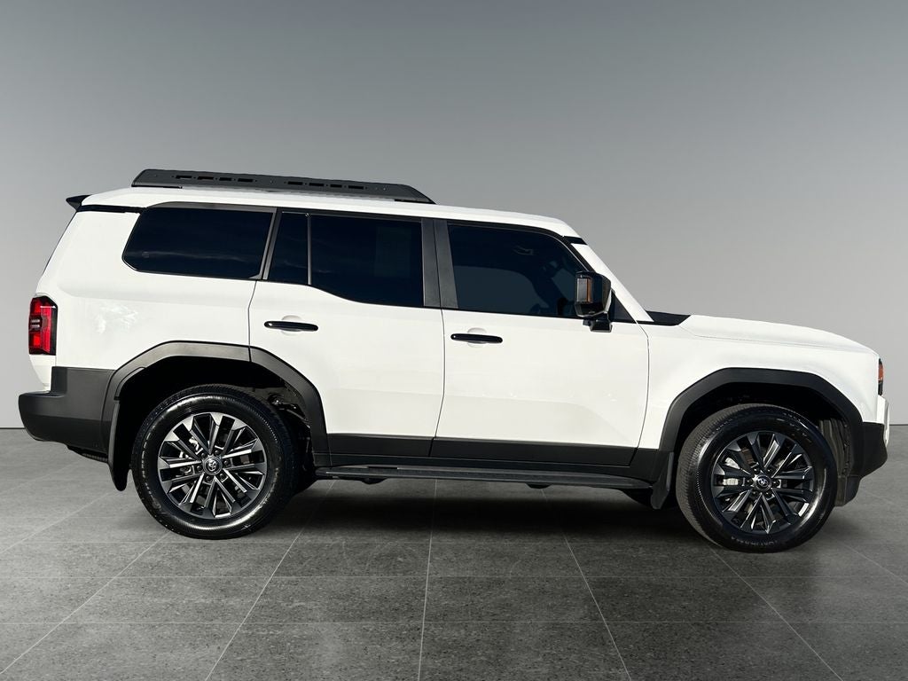 2025 Toyota Land Cruiser PREMIUM