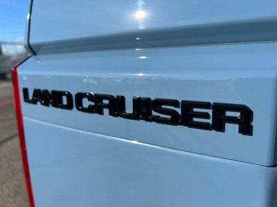 2025 Toyota LAND CRUISER Base