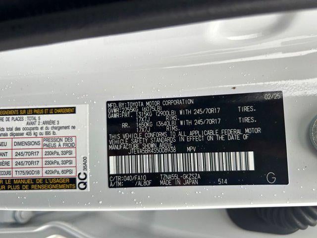 2025 Toyota 4RUNNER SR5