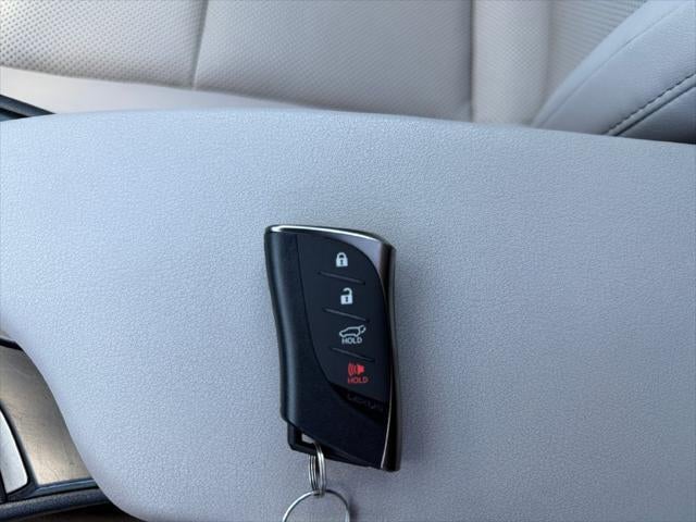 2019 Lexus UX 250h HyBrid AWD--1 Owner
