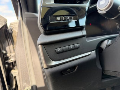 2023 Lexus RZ 450e Luxury