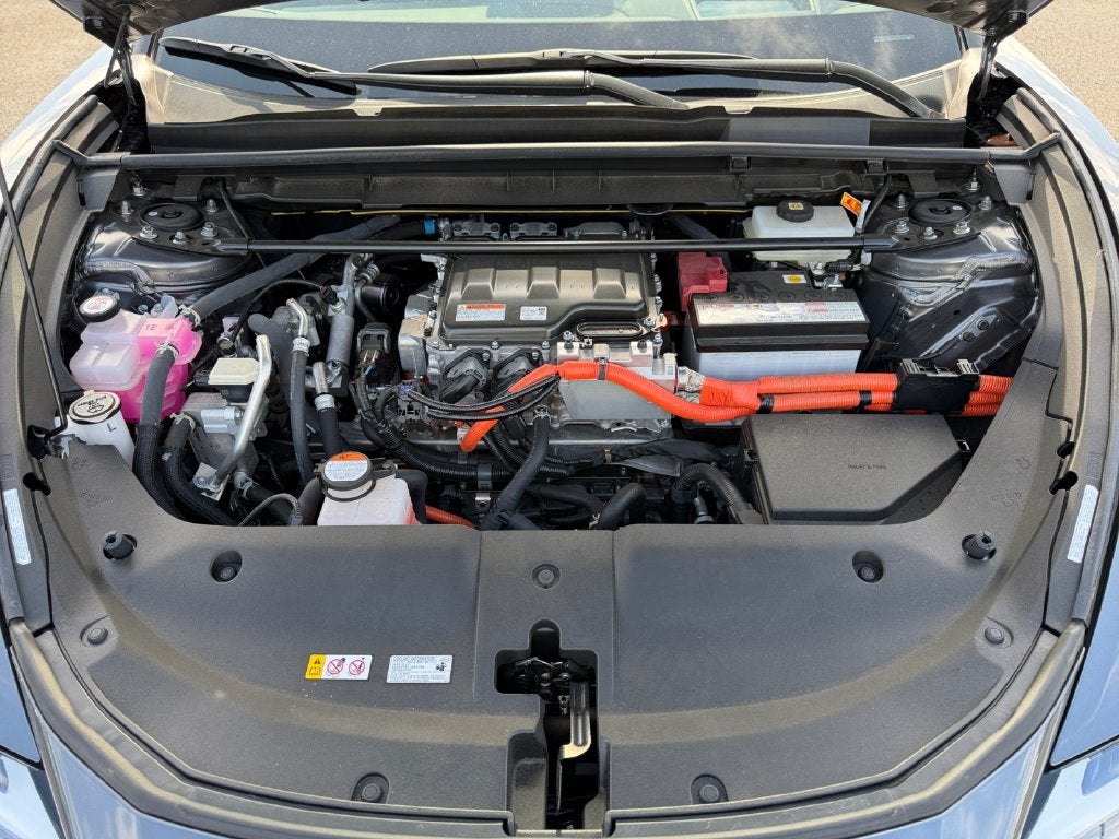 2023 Lexus RZ 450e Luxury