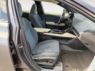 2023 Lexus RZ 450e Luxury