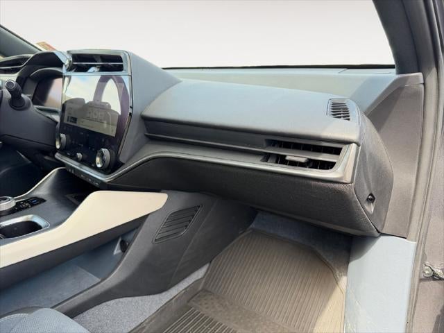 2023 Lexus RZ 450e Luxury
