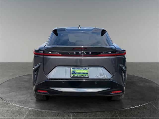 2023 Lexus RZ 450e Luxury
