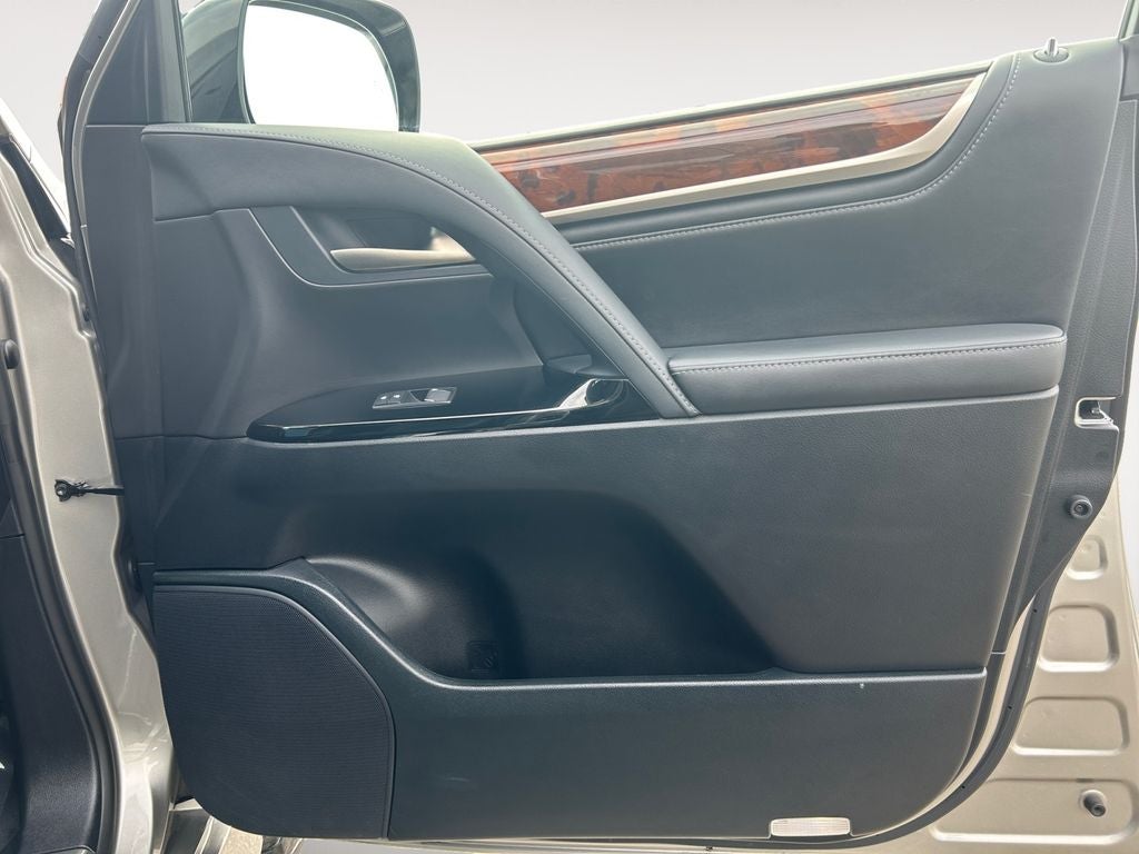 2021 Lexus LX 570 570