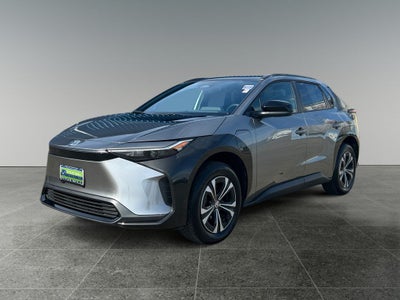 2023 Toyota bZ4X XLE 1 OWNER
