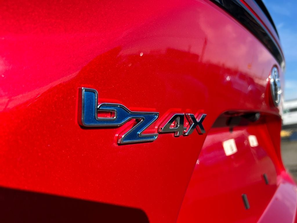 2023 Toyota bZ4X Limited