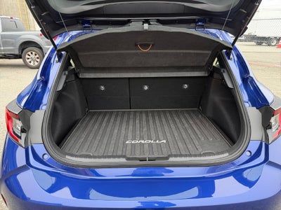 2025 Toyota Corolla Hatchback SE