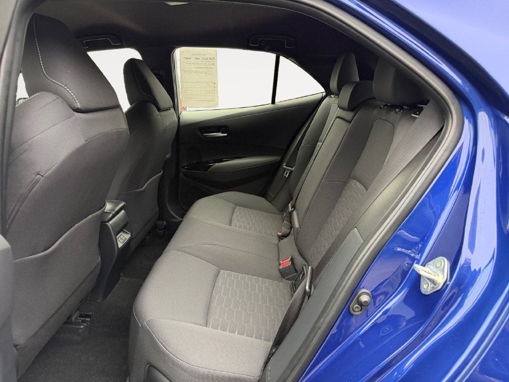2025 Toyota Corolla Hatchback SE