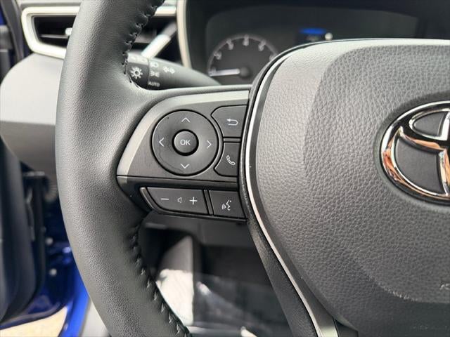 2025 Toyota Corolla Hatchback SE