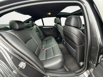 2012 BMW 5 Series 550i