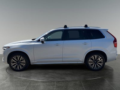 2020 Volvo XC90 T6 Momentum
