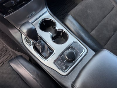 2020 Jeep Grand Cherokee Laredo