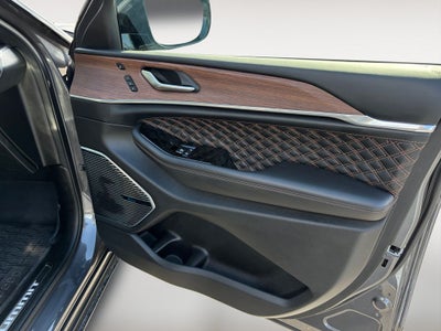 2022 Jeep Grand Cherokee Base