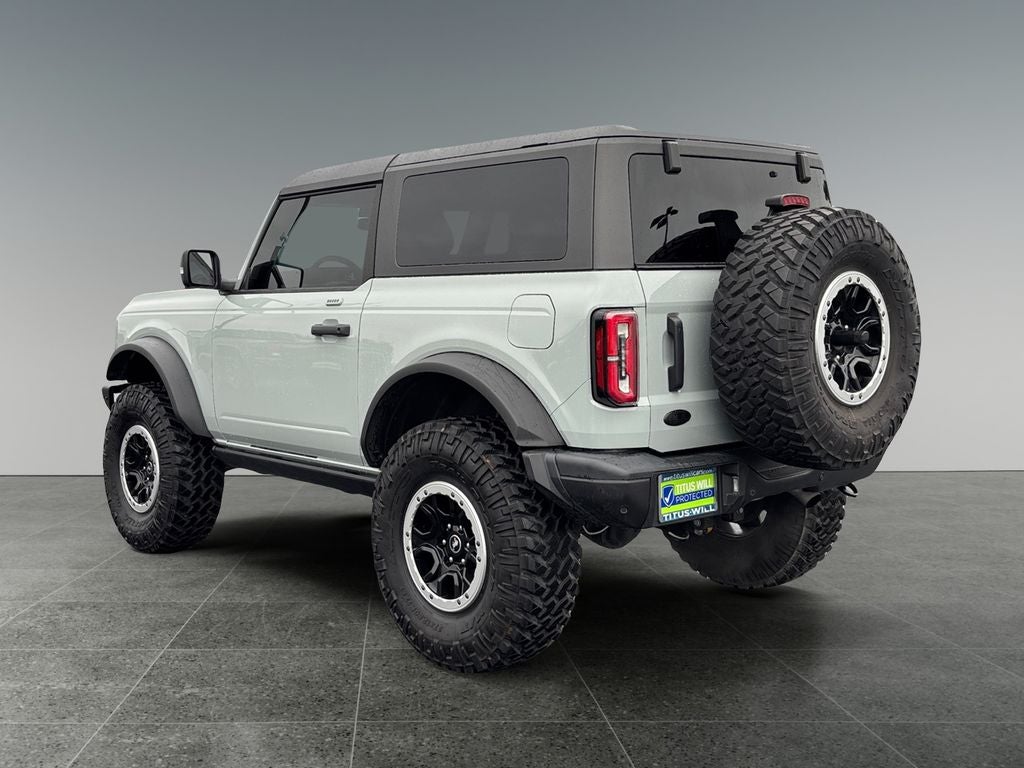 2023 Ford Bronco Badlands Lifted w/ Wheel & Tire Package