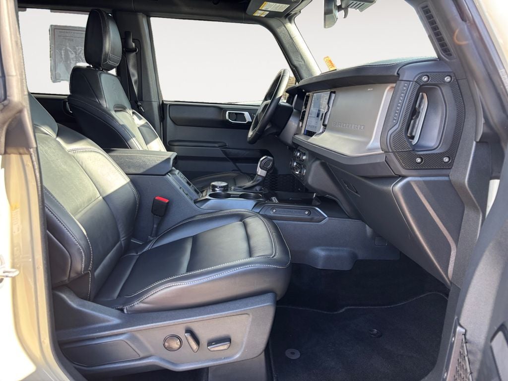 2025 Ford Bronco Outer Banks Lifted w/ Wheel & Tire Package