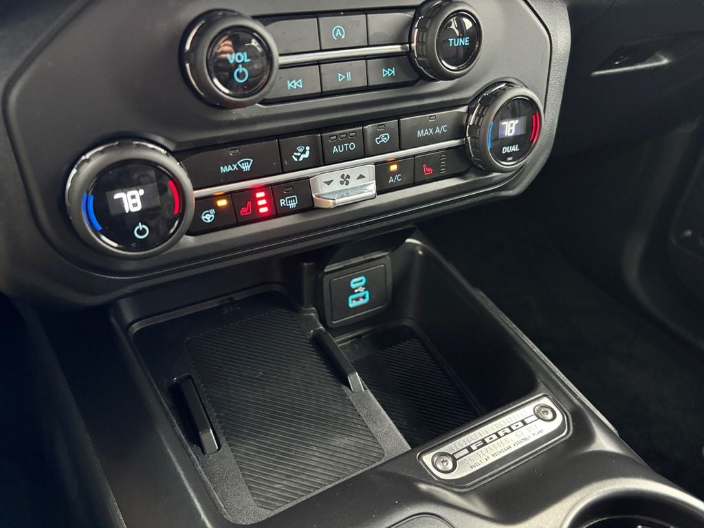 2025 Ford Bronco Outer Banks Lifted/wheel&Tire Upgraded