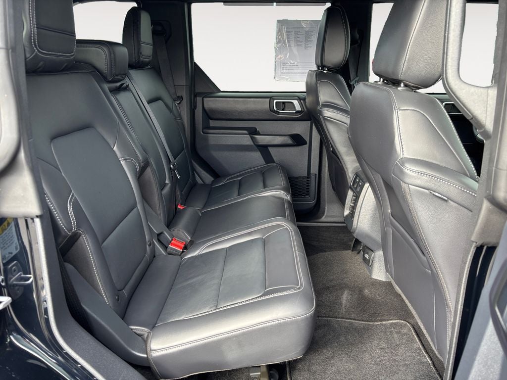 2025 Ford Bronco Outer Banks Lifted/Wheel & Tire Package