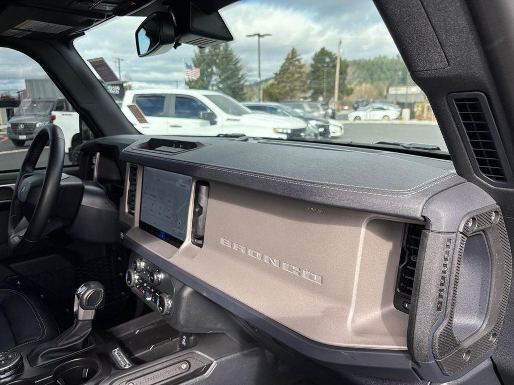 2025 Ford Bronco Outer Banks Lifted/Wheel & Tire Package