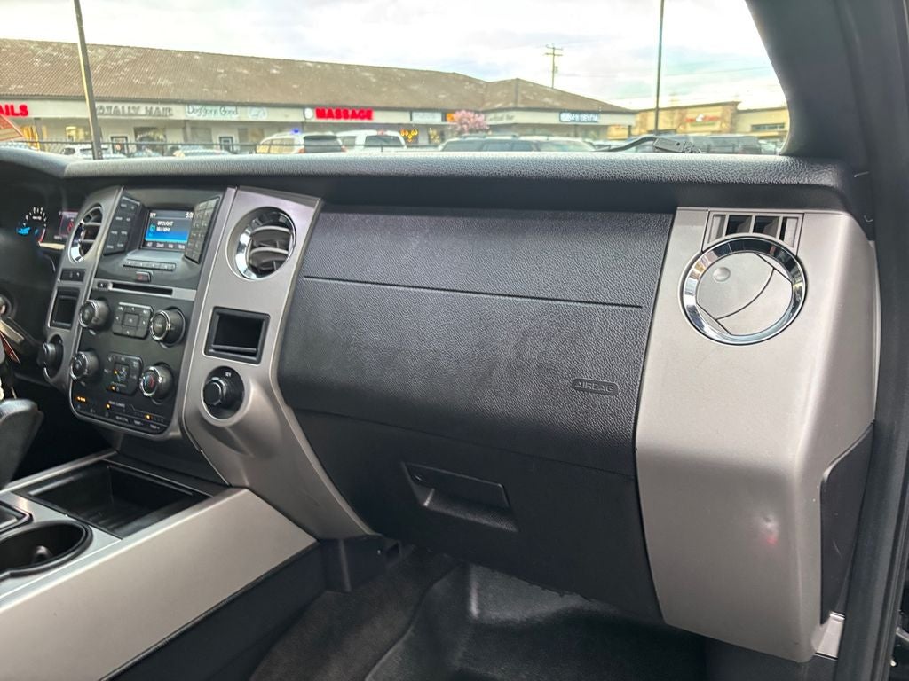 2016 Ford Expedition EL XLT