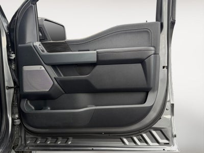 2024 Ford F-150 Lightning Lariat