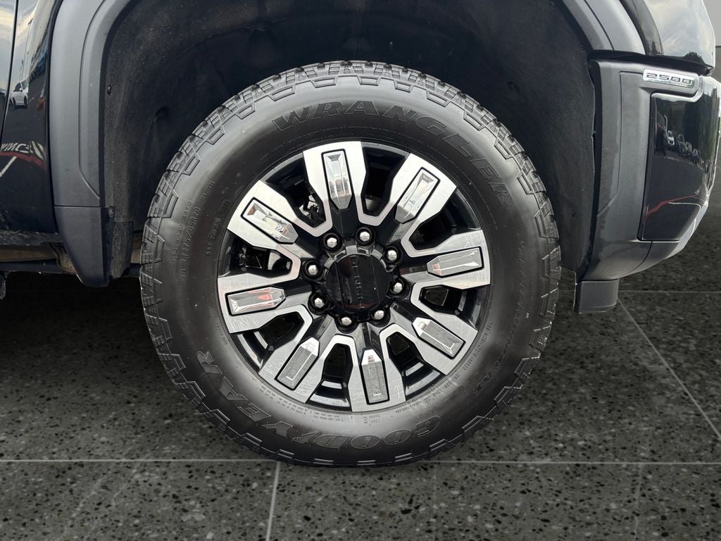 2024 GMC Sierra 2500HD Denali