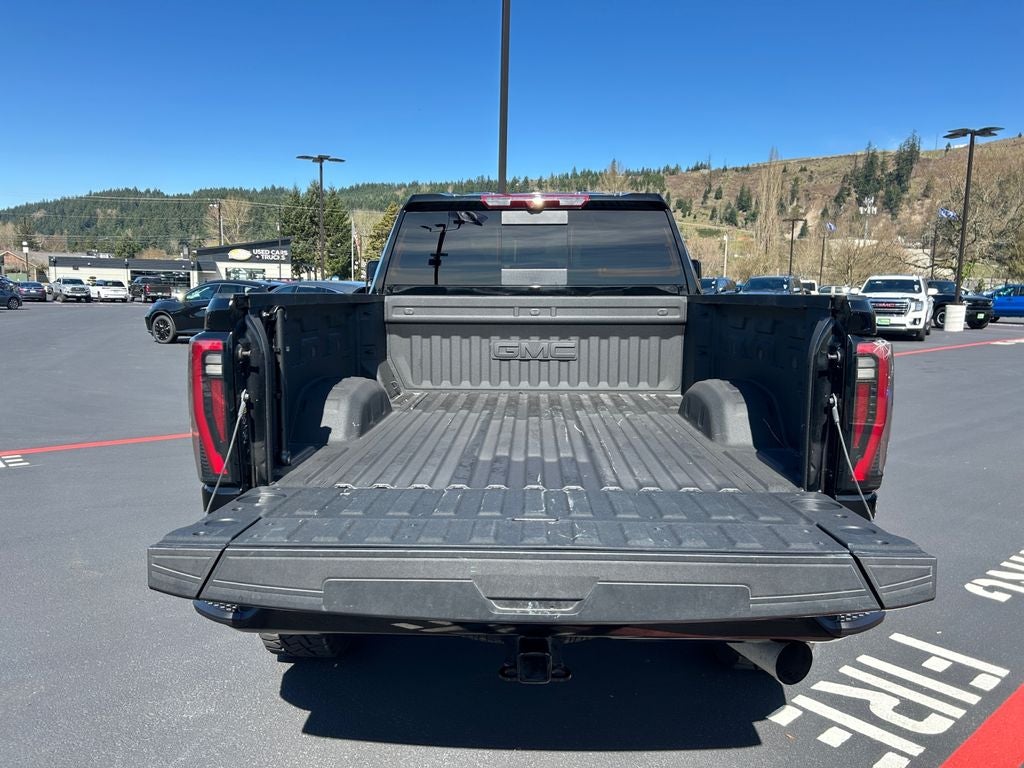 2025 GMC Sierra 2500HD AT4