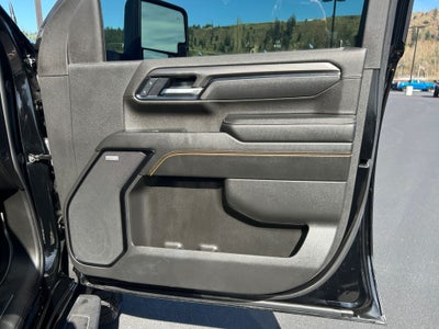 2025 GMC Sierra 2500HD AT4