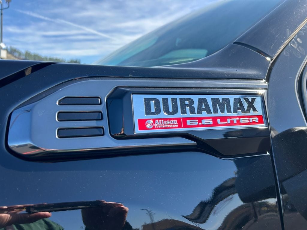 2025 GMC Sierra 2500HD AT4