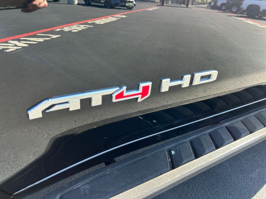 2025 GMC Sierra 2500HD AT4