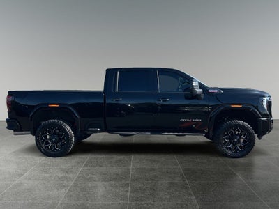 2025 GMC Sierra 2500HD AT4